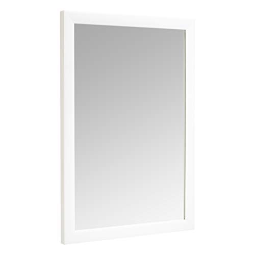 Amazon Basics - Espejo de pared rectangular de 20 x 28 pulgadas, borde estándar, color blanco